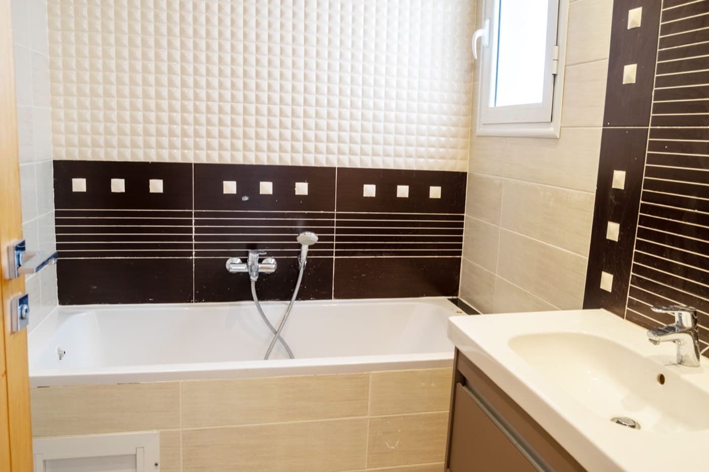 Résidence Omrane 12 — Salle de bains